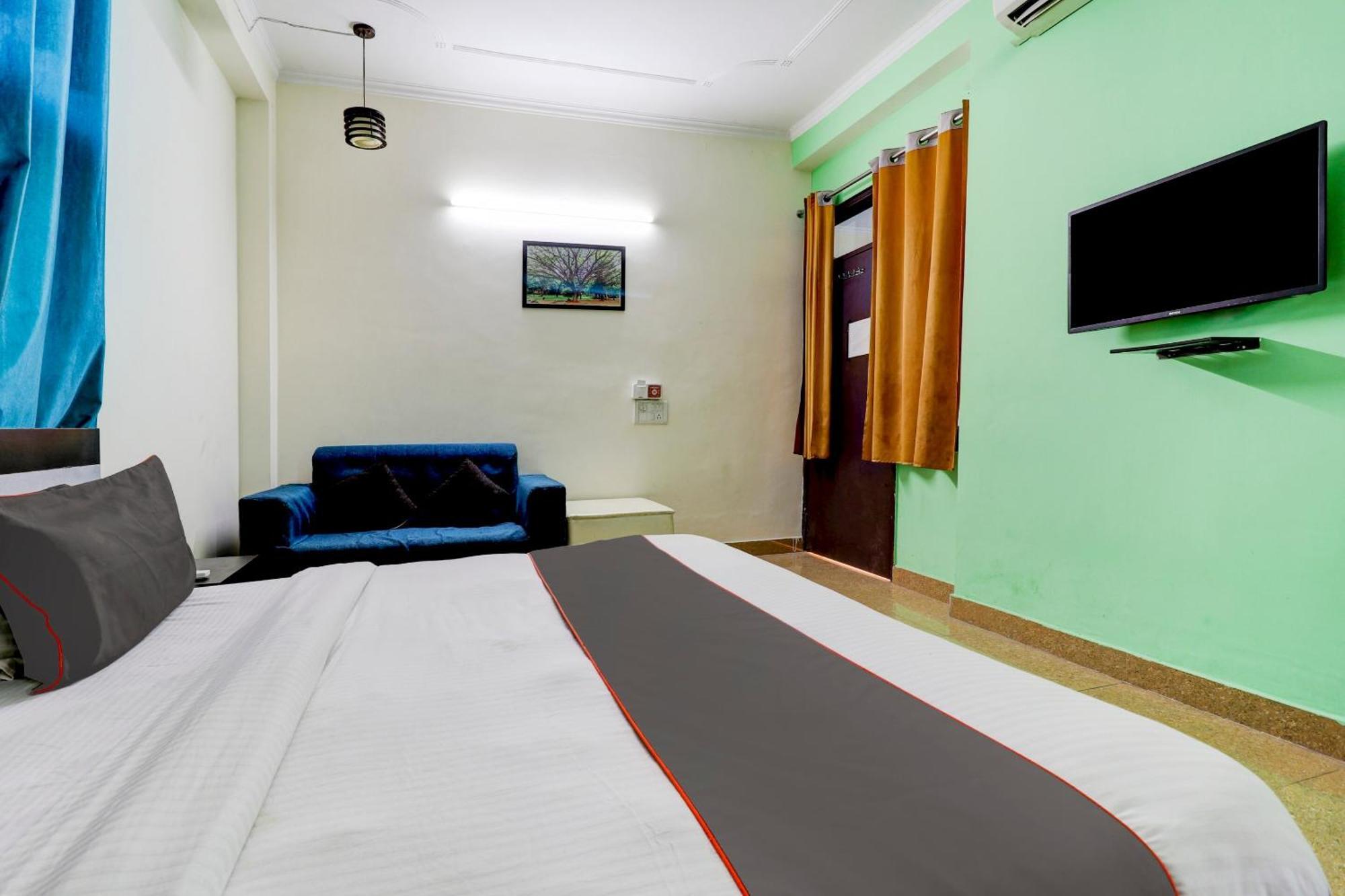 Hotel O Urban Wings New Delhi Luaran gambar